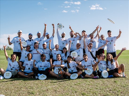 Huit joueurs d’Alma brillent au Championnat canadien d’ultimate frisbee 