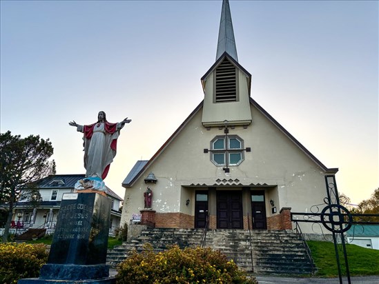 L’église de Saint-André-du-Lac-Saint-Jean vendue à un entrepreneur en construction