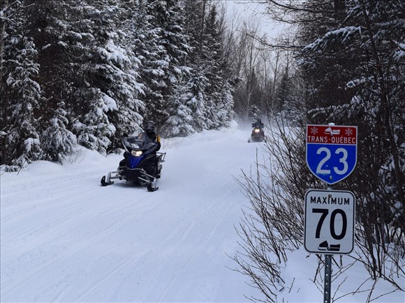 Le Club de motoneigistes Lac-Saint-Jean freiné par la perte de droits de passage 