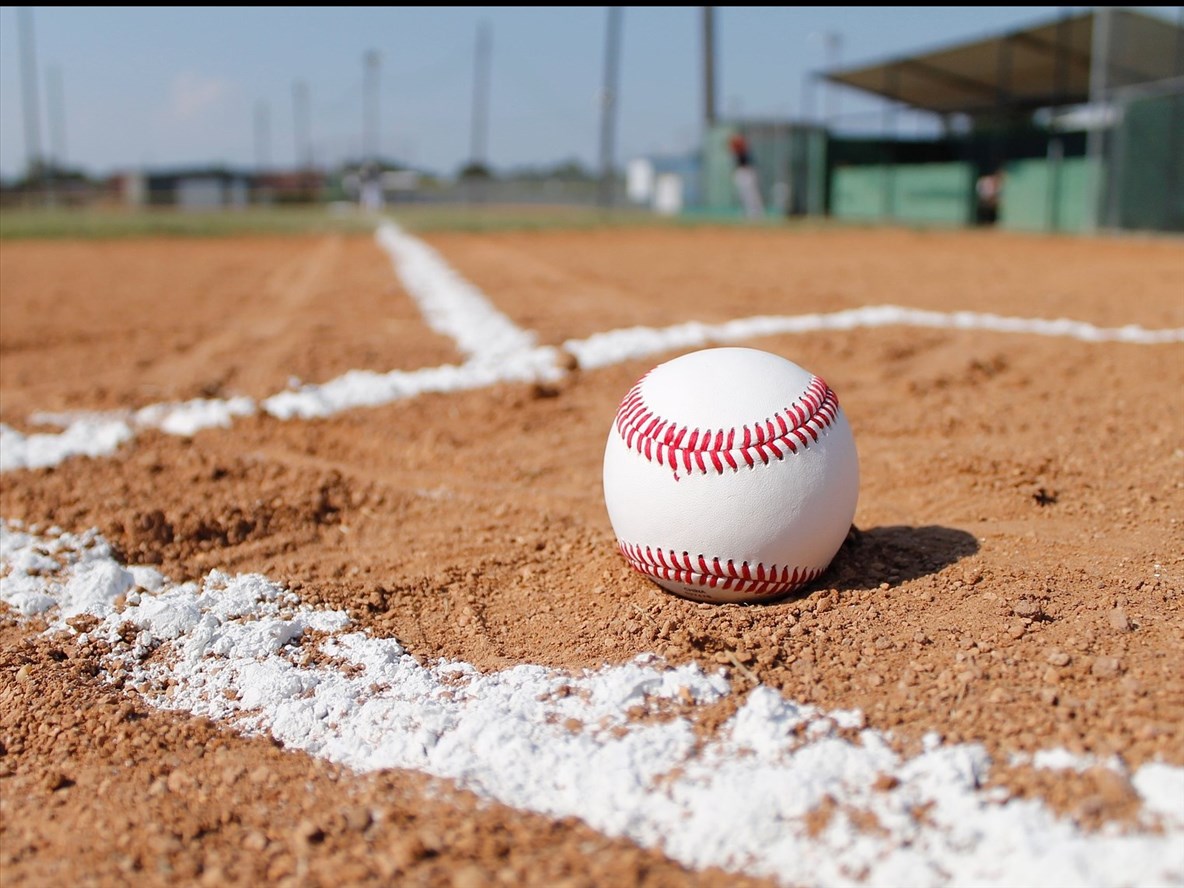Le baseball d’hiver séduit toujours plus de jeunes à Alma 