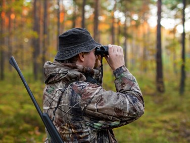 Comment bien s’habiller pour une chasse à l’automne au Québec