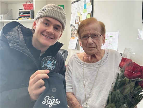 Fière partisane des Sags à 105 ans!