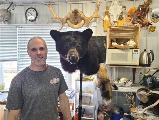 Frédéric Boivin, le dernier taxidermiste au lac?
