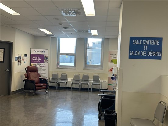 L’Hôpital d’Alma inaugure un nouveau « salon de départ »