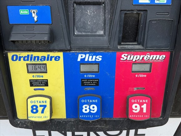 Baisse marquée du prix de l’essence dans la région