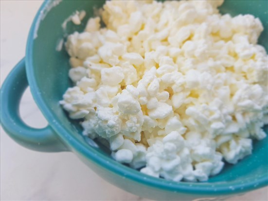 La Microlaiterie Riverin du Lac lance son fromage cottage « Colosse »