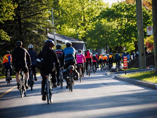Le Tour du Silence fait son retour à Alma pour honorer les cyclistes