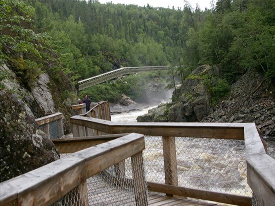 Québec investit 3,4 M$ pour favoriser l’accès aux parcs
