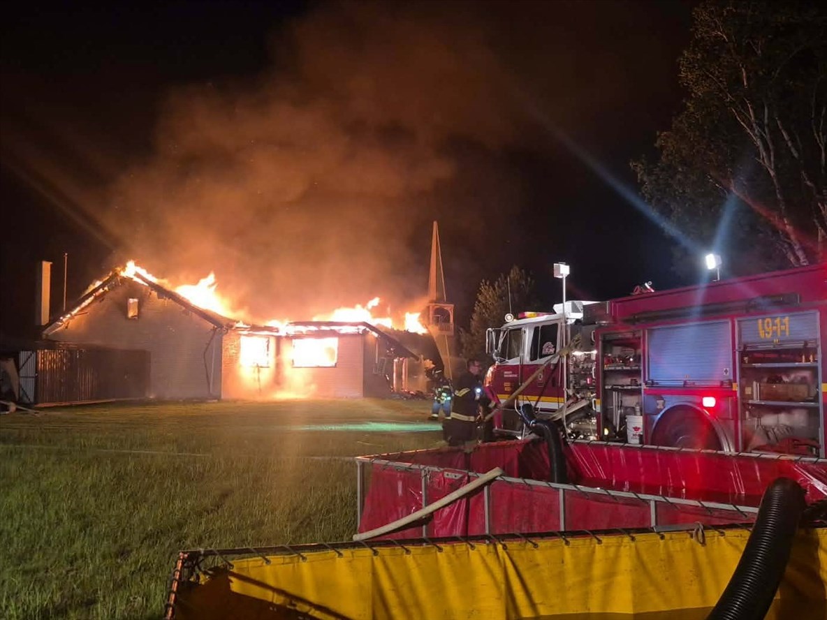 La chapelle de Vauvert ravagée par un violent incendie
