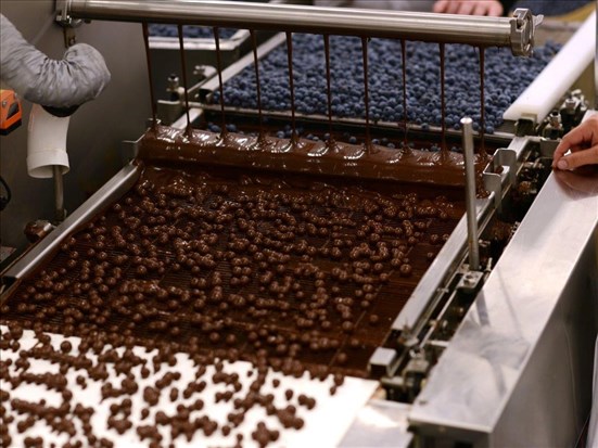 Le chocolat aux bleuets de retour sur les tablettes au Lac-Saint-Jean