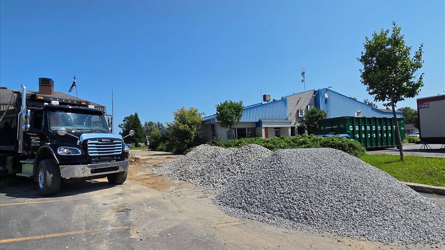5,7 M$ pour reconstruire la caserne et réaménager l’hôtel de ville
